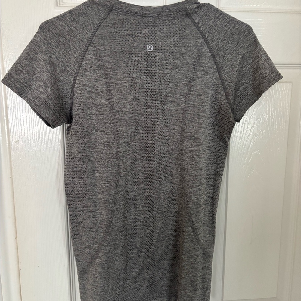Lululemon Swiftly Short Sleeve Top